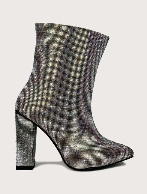 MAXIM PARLAK TAŞLI BOT